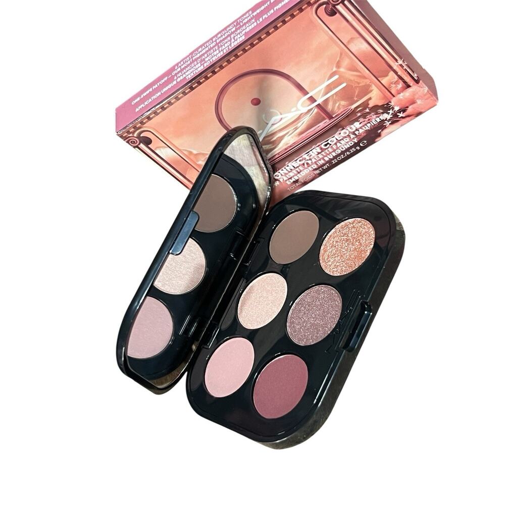 Mac Connect In Colour Eyeshadow Pallet NIB